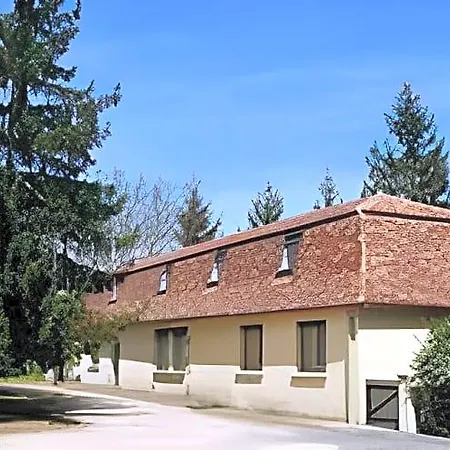 Le Noyer *
